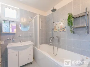 Pronájem bytu 4+1, Neratovice, Nerudova, 110 m2