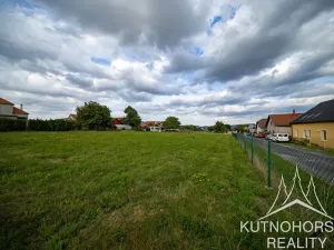 Prodej pozemku pro bydlení, Okřesaneč, 866 m2