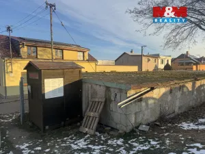 Pronájem garáže, Chrudim, Benoniho, 16 m2