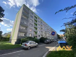 Pronájem bytu 1+kk, Hradec Králové - Nový Hradec Králové, Brožíkova, 22 m2