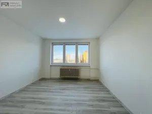 Pronájem bytu 2+1, Ostrava, Srbská, 56 m2