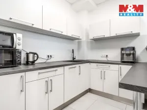 Pronájem kanceláře, Děčín - Děčín II-Nové Město, Benešovská, 320 m2