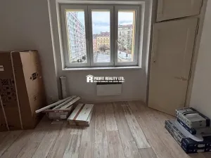 Pronájem bytu 1+1, Praha - Košíře, Košířské náměstí, 47 m2