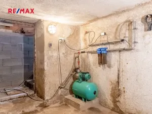 Prodej rodinného domu, Neveklov, 190 m2