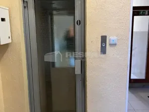 Pronájem bytu 2+kk, Praha - Košíře, Štěpánkova, 50 m2