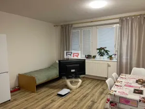 Prodej bytu 2+kk, Nové Sady, Družební, 62 m2