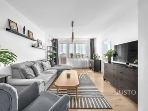 Pronájem bytu 3+1, Praha - Háje, Kosmická, 72 m2