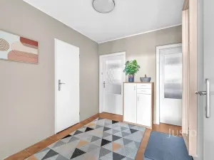 Pronájem bytu 3+1, Praha - Háje, Kosmická, 72 m2