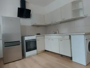 Prodej bytu 1+1, Kladno - Kročehlavy, Ukrajinská, 40 m2