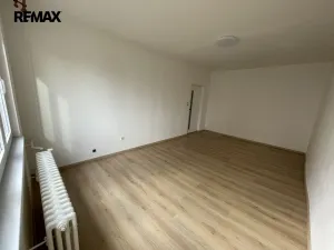 Prodej bytu 1+1, Kladno - Kročehlavy, Ukrajinská, 40 m2