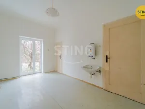 Prodej bytu 2+1, Opava, Hobzíkova, 68 m2