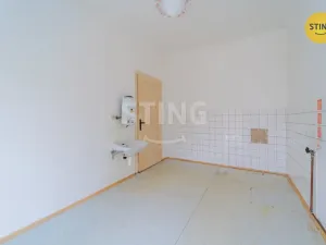 Prodej bytu 2+1, Opava, Hobzíkova, 68 m2