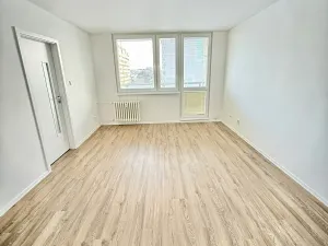 Pronájem bytu 3+1, Praha - Letňany, Krausova, 68 m2