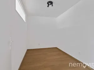 Pronájem bytu 3+kk, Praha - Žižkov, Roháčova, 89 m2