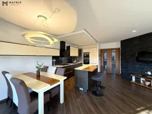 Pronájem bytu 3+kk, Praha - Liboc, Naardenská, 126 m2