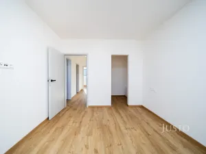 Prodej bytu 5+kk, Srubec, Smrková, 121 m2