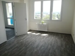 Pronájem bytu 2+1, Ostrava - Poruba, Francouzská, 56 m2