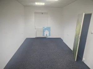 Pronájem obchodního prostoru, Plzeň, Koterovská, 70 m2