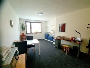 Pronájem bytu 2+kk, Praha, Proutěná, 50 m2