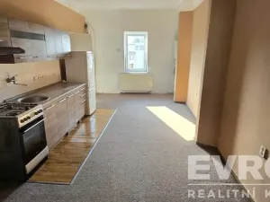 Pronájem bytu 1+1, Liberec - Liberec IV-Perštýn, Moskevská, 55 m2