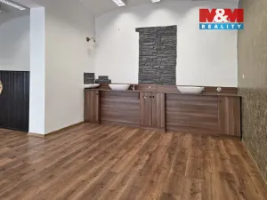 Pronájem obchodního prostoru, Teplice, U nádraží, 57 m2