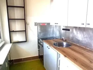 Pronájem bytu 1+1, Chrudim, Pardubická, 28 m2