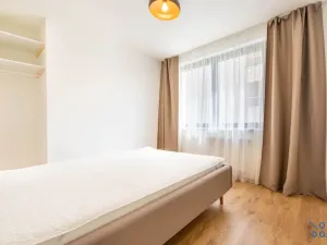 Pronájem bytu 2+kk, Praha - Modřany, Komořanská, 60 m2