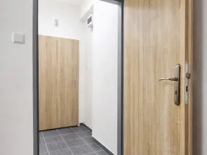 Pronájem bytu 2+kk, Jirkov, Nerudova, 21 m2