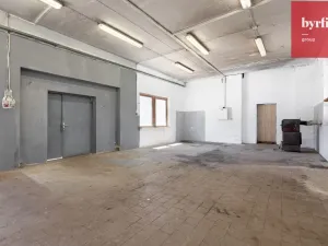Pronájem výrobních prostor, Krnov, Lidická, 94 m2