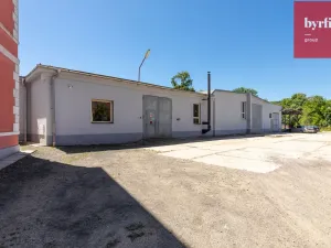 Pronájem výrobních prostor, Krnov, Lidická, 94 m2