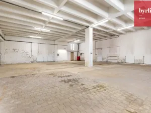 Pronájem výrobních prostor, Krnov, Lidická, 94 m2