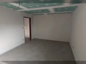 Pronájem skladu, Srubec, Ledenická-St. Pohůrka, 205 m2