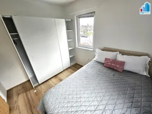 Pronájem bytu 2+kk, Tachov, Na Třešňovce, 36 m2