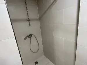 Pronájem bytu 1+kk, Praha - Vysočany, Poděbradská, 30 m2