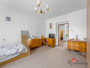 Prodej bytu 2+kk, Dvůr Králové nad Labem, Klazarova, 40 m2