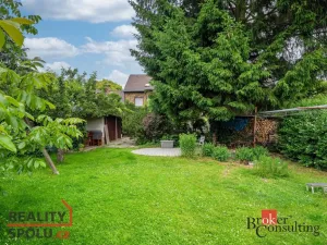 Prodej bytu 2+kk, Dvůr Králové nad Labem, Klazarova, 40 m2