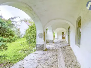 Prodej činžovního domu, Husinec, Jeronýmova, 400 m2