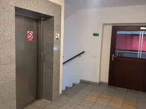 Prodej bytu 2+kk, Karlovy Vary, Jateční, 46 m2