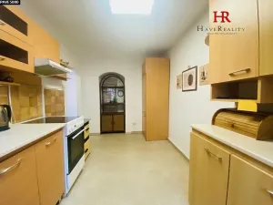 Pronájem bytu 2+1, Benešov, Jiráskova, 51 m2