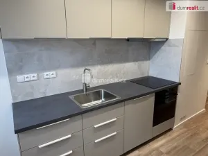 Pronájem bytu 3+kk, Praha - Modřany, Angelovova, 70 m2
