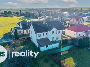 Prodej rodinného domu, Úvalno, 390 m2