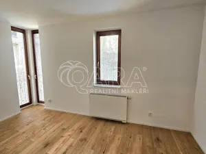 Pronájem bytu 3+kk, Beroun, U Židovského hřbitova, 67 m2