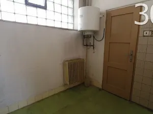 Pronájem skladu, Vsetín, 550 m2