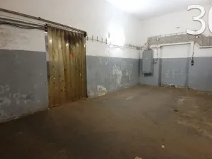 Pronájem skladu, Vsetín, 550 m2