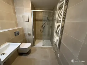 Pronájem bytu 1+kk, Praha - Hostivař, Nurmiho, 32 m2