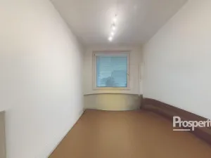 Prodej bytu 4+1, Ústí nad Labem - Bukov, Vinařská, 87 m2