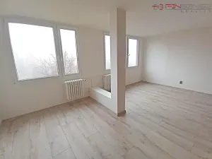 Pronájem bytu 3+kk, Kladno, Ostravská, 72 m2