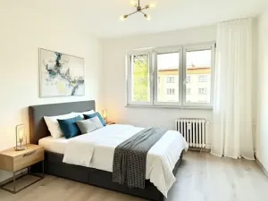 Prodej bytu 2+1, Praha - Malešice, Počernická, 55 m2