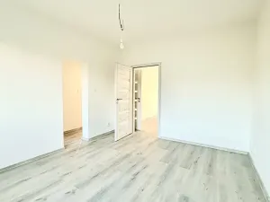 Prodej bytu 2+1, Praha - Malešice, Počernická, 55 m2