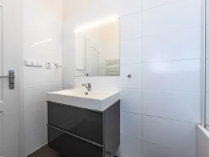 Prodej bytu 2+kk, Praha, Lucemburská, 51 m2